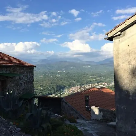 In Casa Medievale شقة